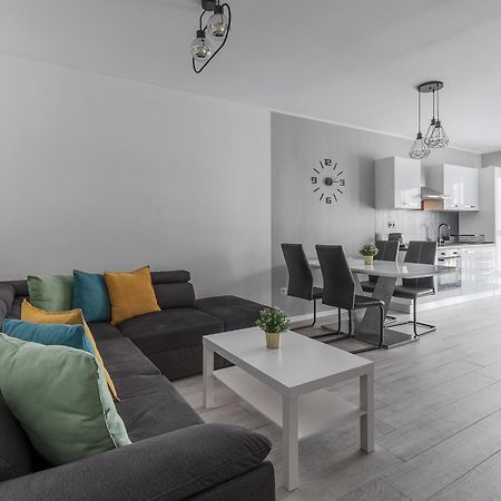 Ceyrat Flat Apartman Nagyvárad Kültér fotó